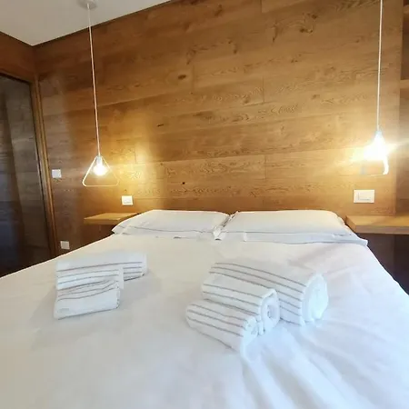 Regina Delle Alpi Apartment *